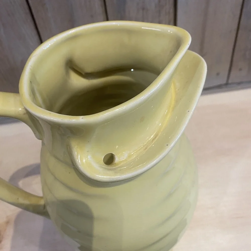 VTG MCM Ringware Yellow Ceramic‎ Ribbed Pitcher Jug Flower Frog Spout Unique 9